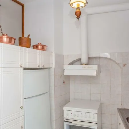 Daire Vrodos Authetic Traditional Cycladic Home